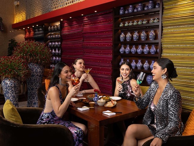 Yán Yǎn Cocktails | A Journey in Every Sip
